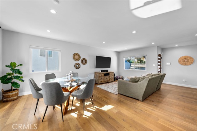 2408 Ives Lane, Redondo Beach, California 90278, 3 Bedrooms Bedrooms, ,Residential,Sold,Ives,SB21202682