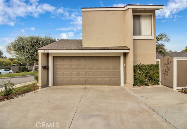 Detail Gallery Image 23 of 24 For 4501 Pinyon Tree Ln, Irvine,  CA 92612 - 4 Beds | 3/1 Baths