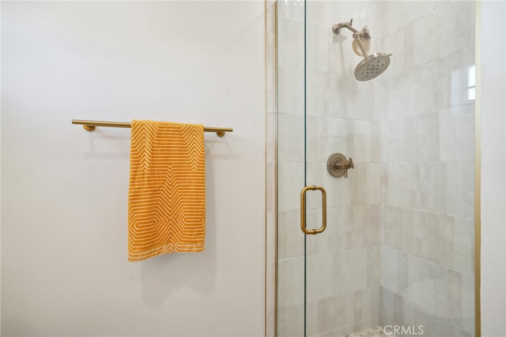 https://media.crmls.org/medias/09def034-467e-4f68-a344-1d6e08f7fe2f.jpg?preset=X-Large