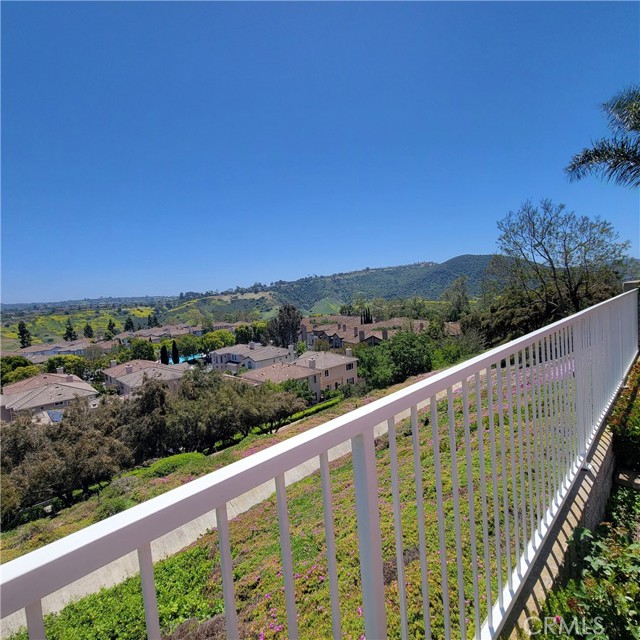 Detail Gallery Image 7 of 27 For 33 Cottage Ln, Aliso Viejo,  CA 92656 - 3 Beds | 3 Baths