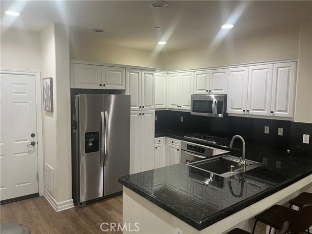 Detail Gallery Image 6 of 33 For 3355 via Merano, Costa Mesa,  CA 92626 - 3 Beds | 2/1 Baths