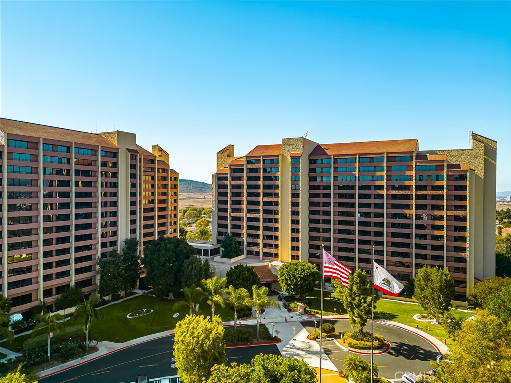 24055 Paseo Del Lago #654