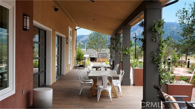 Detail Gallery Image 4 of 7 For 567 Eureka Dr, Santa Paula,  CA 93060 - 4 Beds | 3/1 Baths