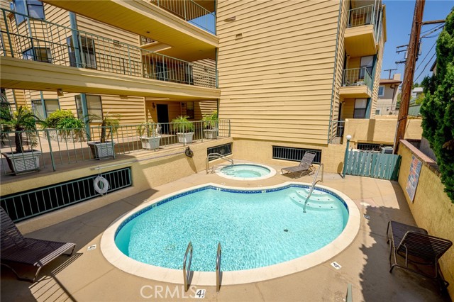 Detail Gallery Image 28 of 33 For 350 W Loraine St #101,  Glendale,  CA 91202 - 2 Beds | 2 Baths
