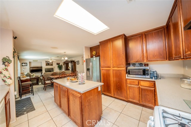 Detail Gallery Image 27 of 59 For 838 Classic Ave, Beaumont,  CA 92223 - 4 Beds | 3 Baths