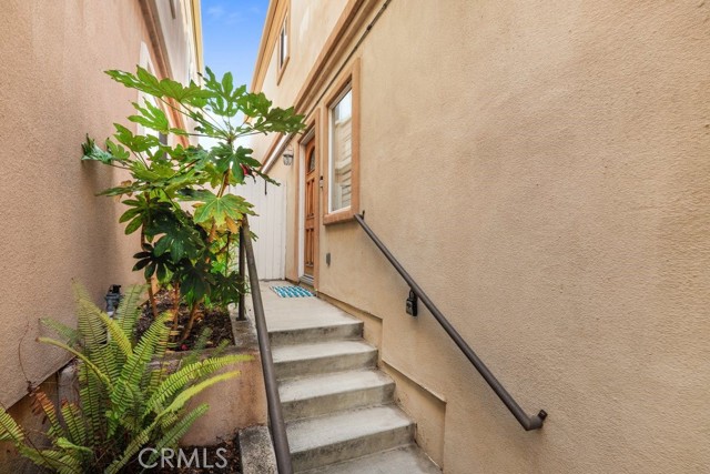 1710 Rockefeller Lane, Redondo Beach, California 90278, 3 Bedrooms Bedrooms, ,3 BathroomsBathrooms,Residential,Sold,Rockefeller,SB21181744