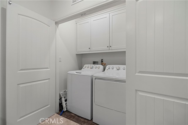 7118 Vernazza, Eastvale CA: https://media.crmls.org/medias/09e0d275-6049-4ed2-9dd3-e0066dcba3ea.jpg