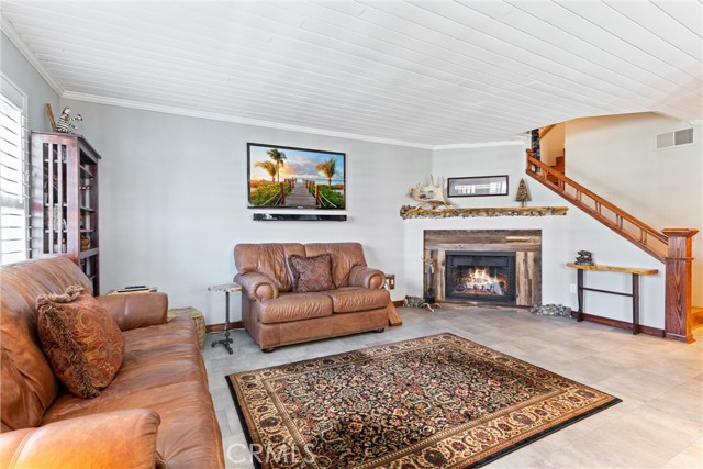 09e0d8d4 208e 4f33 B511 2d49f985a9ba