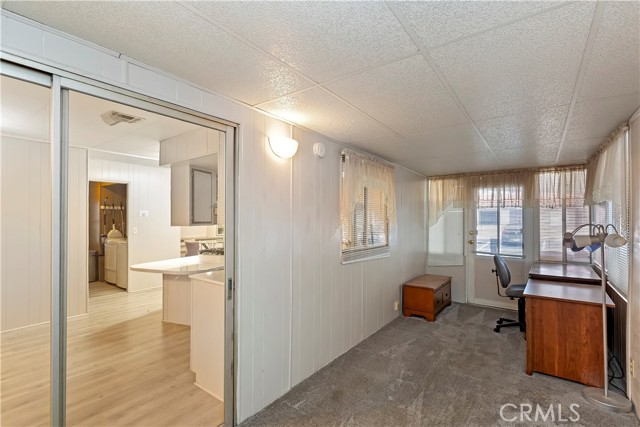 3500 Buchanan Street, Riverside CA: https://media.crmls.org/medias/09e0ed6d-0f84-452f-9712-5c9c699fb1e5.jpg