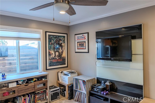 Detail Gallery Image 33 of 51 For 6841 E Bacarro, Long Beach,  CA 90815 - 4 Beds | 3 Baths