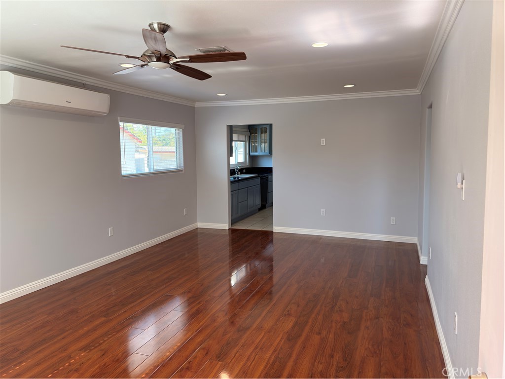 1222 S Gladys #A