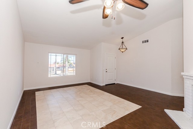 Detail Gallery Image 29 of 57 For 31535 Contour, Nuevo,  CA 92567 - 3 Beds | 2 Baths