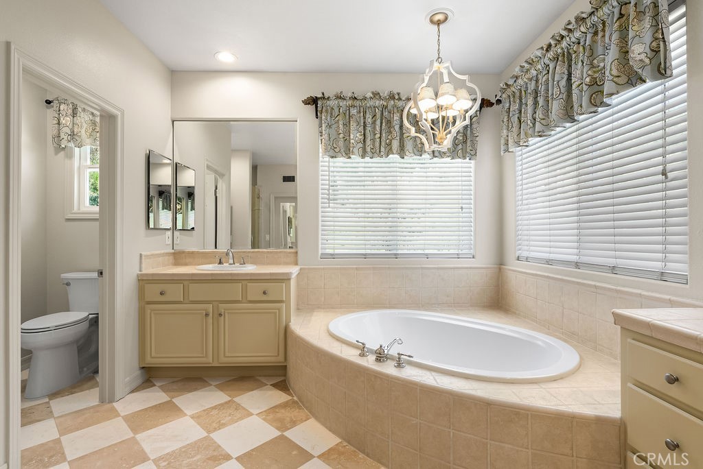 09e229ce E957 4b1d Bc93 66f4c728cf4a