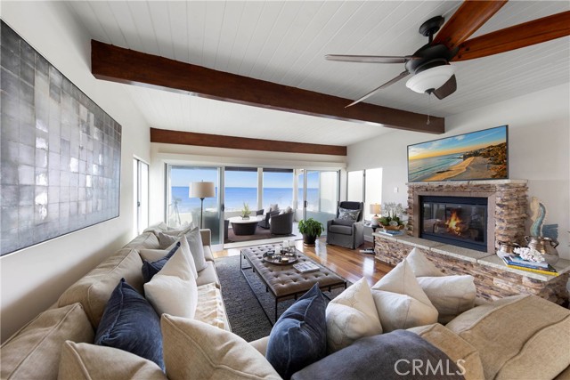 Front Image Thumbnail for CROC26074338