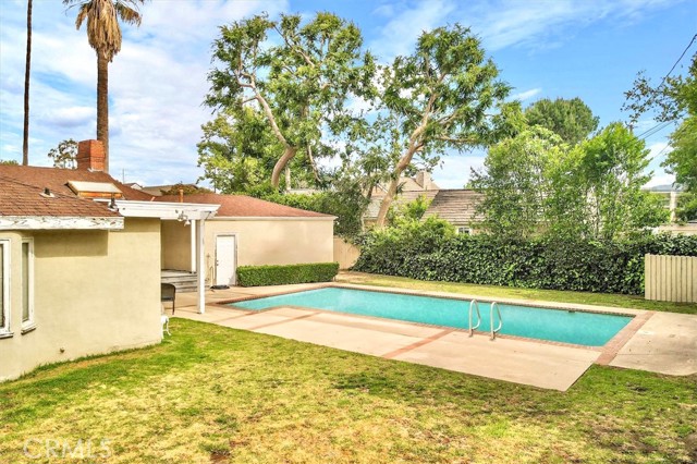 Detail Gallery Image 25 of 44 For 4415 Morella Ave, Studio City,  CA 91607 - 4 Beds | 4 Baths