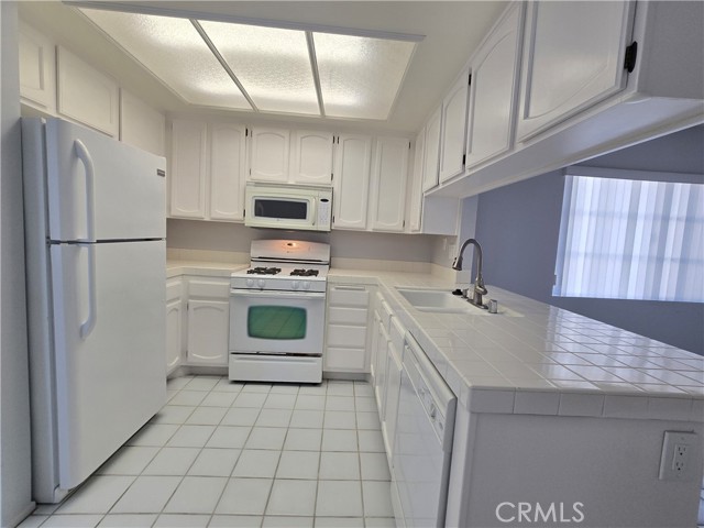 2300 Maple Avenue, 228 photo 8