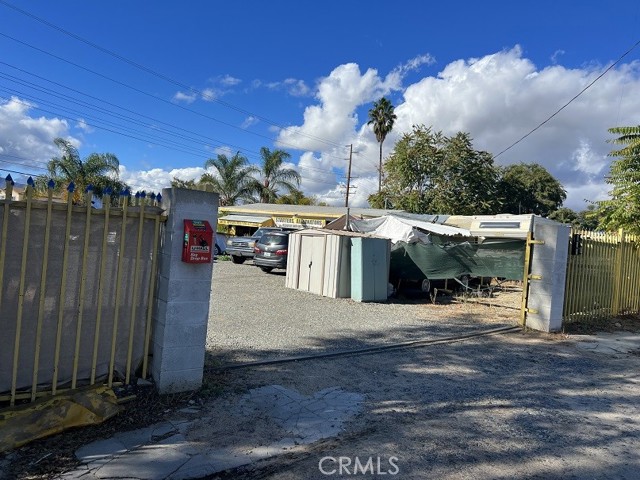 32880 Mission Trail, Wildomar, California 92595, ,Commercial Sale,For Sale,32880 Mission Trail,CRIV23202038