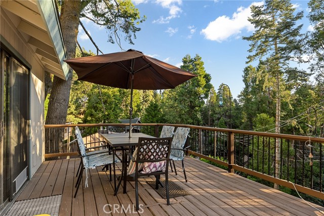 Detail Gallery Image 13 of 32 For 707 Virginia Ct, Lake Arrowhead,  CA 92352 - 3 Beds | 2 Baths