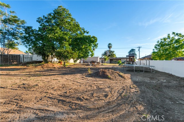 33278 Colorado, Yucaipa CA: https://media.crmls.org/medias/09e59f5d-ea6f-4a23-a53e-ef76a18c124c.jpg