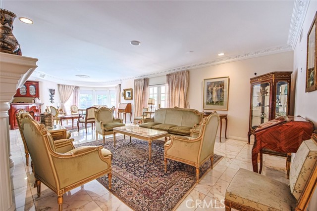 Detail Gallery Image 33 of 75 For 1801 Greenbriar Rd, Glendale,  CA 91207 - 3 Beds | 3 Baths