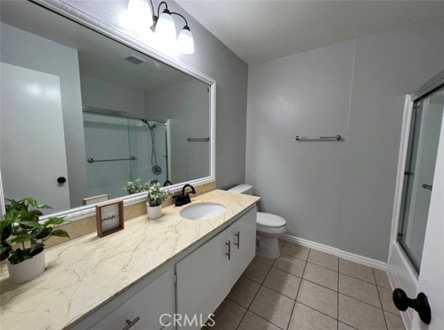 Detail Gallery Image 8 of 25 For 1001 W Macarthur Bld #130,  Santa Ana,  CA 92707 - 2 Beds | 2 Baths
