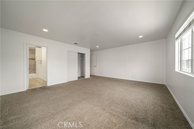 Detail Gallery Image 13 of 36 For 420 Cerritos Ave, Long Beach,  CA 90802 - 3 Beds | 2/1 Baths