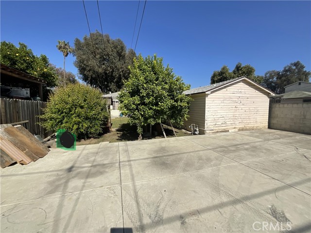 Detail Gallery Image 20 of 20 For 2085 Fashion Ave, Long Beach,  CA 90810 - 2 Beds | 1 Baths