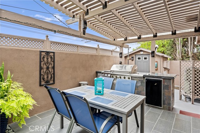 18516 Casandra Avenue, Cerritos CA: https://media.crmls.org/medias/09e8234b-8c10-4c6a-a184-a67e920c1576.jpg