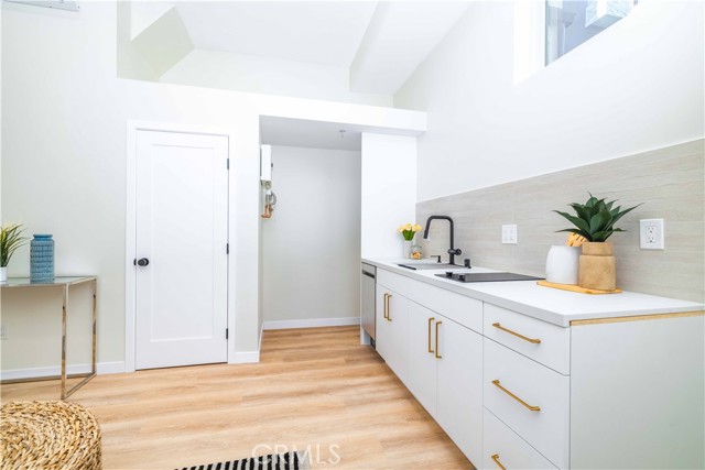 Detail Gallery Image 31 of 32 For 4378 Georgia St, San Diego,  CA 92103 - 4 Beds | 4/1 Baths