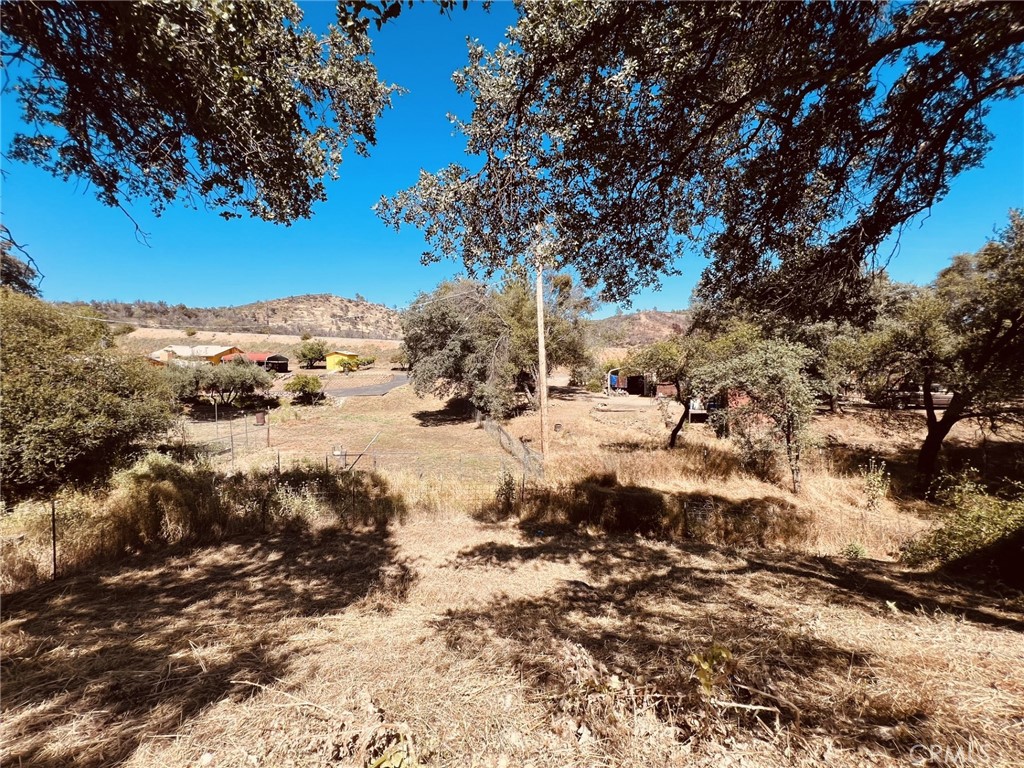 https://media.crmls.org/medias/09e88560-f169-46b7-92f2-713fc26a0caa.jpg?preset=X-Large