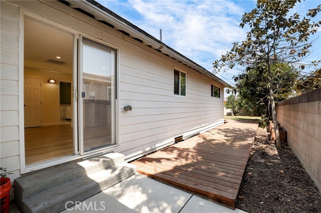4317 W 166th Street, Lawndale CA: https://media.crmls.org/medias/09e8c1fb-a921-4be2-9e7b-770f347294fb.jpg