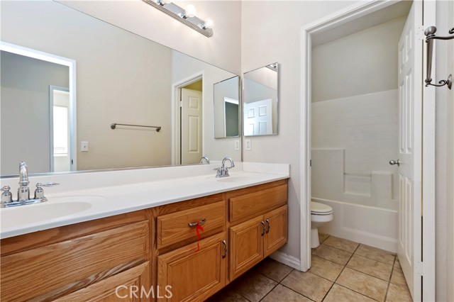 Detail Gallery Image 25 of 31 For 14849 Wigwam Ct, Victorville,  CA 92394 - 5 Beds | 3 Baths