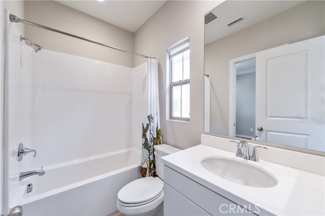 107 Tubeflower, Irvine CA: https://media.crmls.org/medias/09e97fac-b6ee-4062-89ea-cb38dd657902.jpg