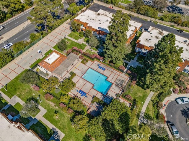 28146 Ridgecove S Court, Rancho Palos Verdes CA: https://media.crmls.org/medias/09ea3d1f-958e-49f4-8ee3-7759a8f39743.jpg