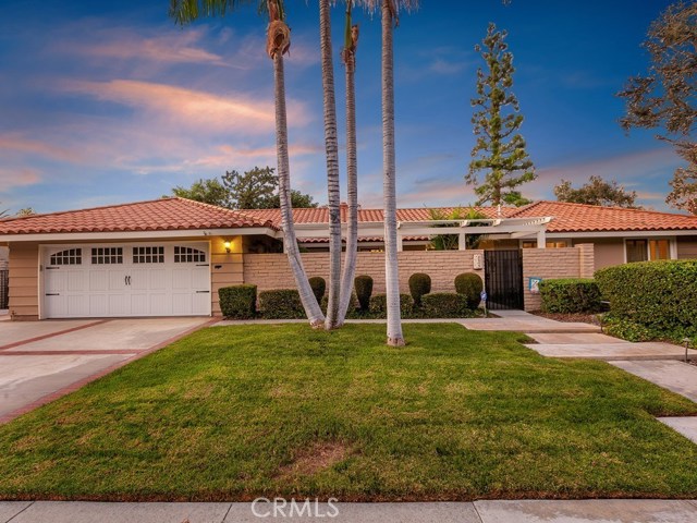 1285 Country Club Dr, Riverside, CA 92506