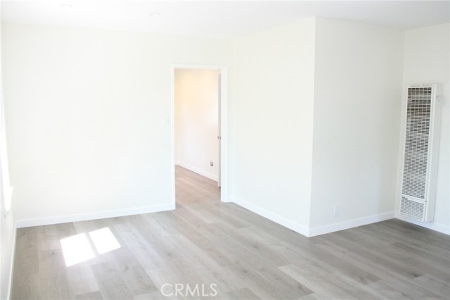 Detail Gallery Image 19 of 23 For 10731 Whitburn St, Culver City,  CA 90230 - 3 Beds | 1 Baths