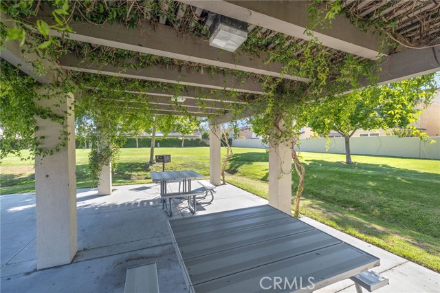 56 Ashbrook, Irvine CA: https://media.crmls.org/medias/09eb566e-ab38-4c50-b23f-32f3080f420a.jpg