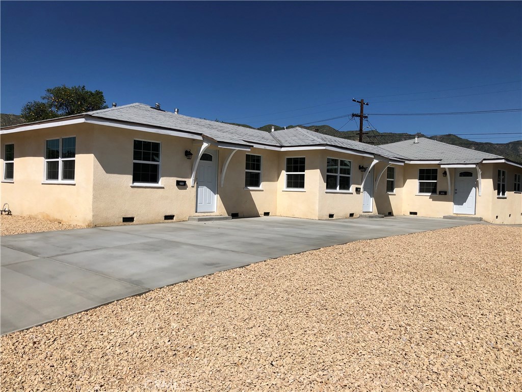 2640 N Frederic Street