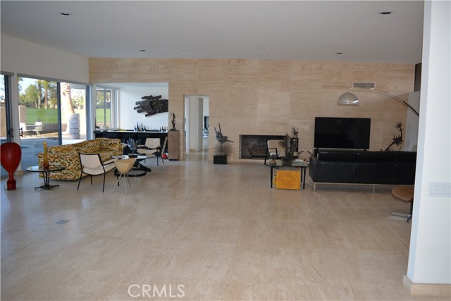 40231 Club View Drive, Rancho Mirage CA: https://media.crmls.org/medias/09eb8731-c785-418c-bc3b-669ccda65a0d.jpg