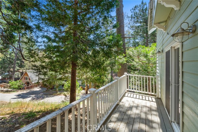 Detail Gallery Image 24 of 28 For 746 W Victoria Ct, Lake Arrowhead,  CA 92352 - 2 Beds | 2 Baths