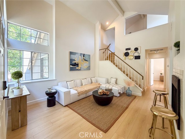 20725 E Crest Ln, Walnut CA: https://media.crmls.org/medias/09eba7d8-8b73-4082-a0c1-b97e36d53ac1.jpg