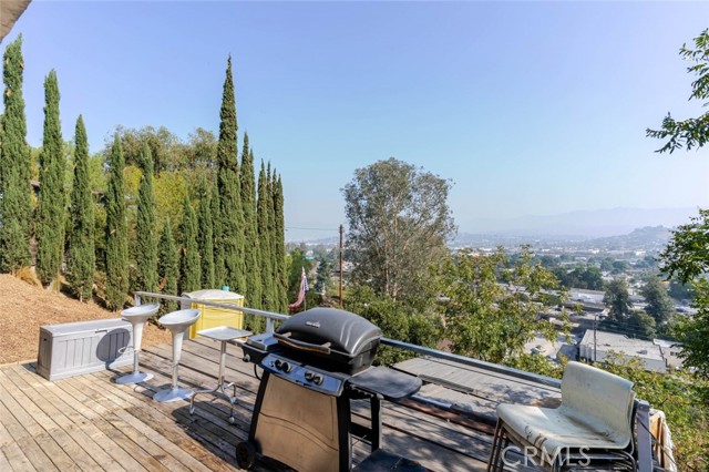 Detail Gallery Image 12 of 23 For 1908 Rosebud Ave, Los Angeles,  CA 90039 - – Beds | – Baths