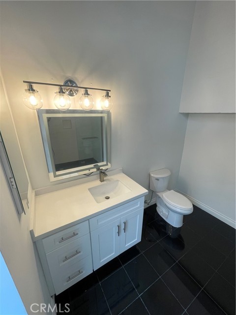 Detail Gallery Image 32 of 75 For 420 S San Pedro St #102,  Los Angeles,  CA 90013 - 2 Beds | 1/1 Baths