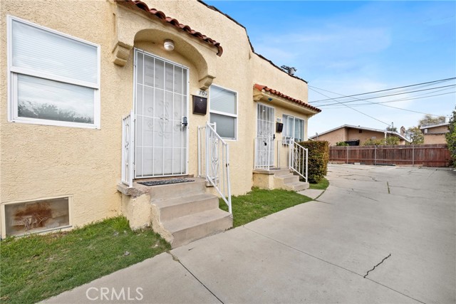 Detail Gallery Image 9 of 16 For 2210 Clyde, Los Angeles,  CA 90016 - – Beds | – Baths