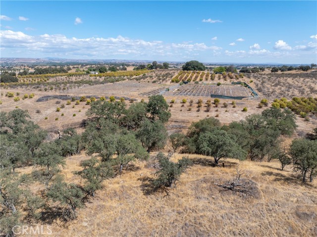 27 Wellsona Road, Paso Robles CA: https://media.crmls.org/medias/09ee1035-c30d-4c97-9db3-eb71ce479414.jpg