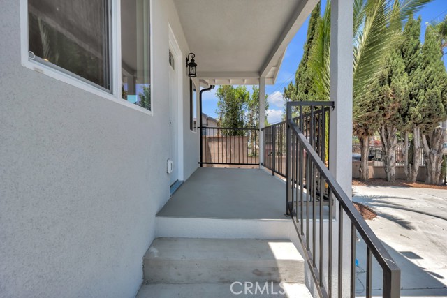1234 W 89th Street, Los Angeles CA: https://media.crmls.org/medias/09ee76e5-a33d-461c-9976-fa782d6d17ed.jpg