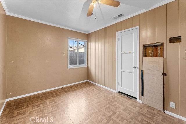 1045 Cathedral Way, Pomona CA: https://media.crmls.org/medias/09f12d99-2add-4b30-a07a-ae6e77558c89.jpg