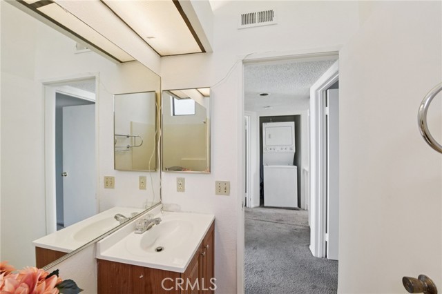 Detail Gallery Image 27 of 38 For 602 Park Shadow Ct, Baldwin Park,  CA 91706 - 3 Beds | 2/1 Baths