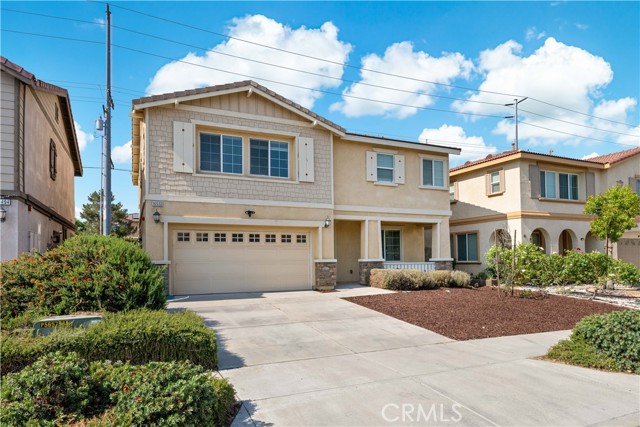 Detail Gallery Image 2 of 33 For 16502 Cadence Ln, Fontana,  CA 92336 - 3 Beds | 2/1 Baths