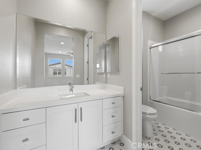 Detail Gallery Image 34 of 75 For 10866 Rojo Ct, Cypress,  CA 90720 - 3 Beds | 3/1 Baths